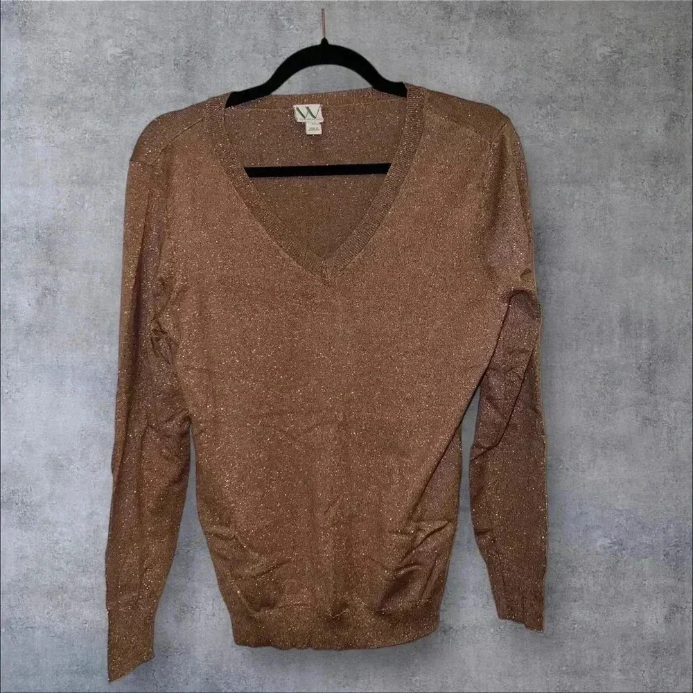 Worthington v neck top size large